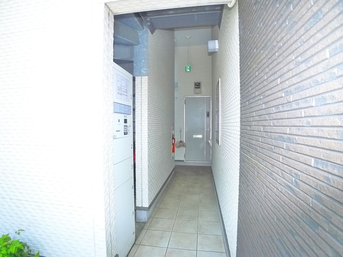 エントランス部分 ＣＢ八千代台ミラ