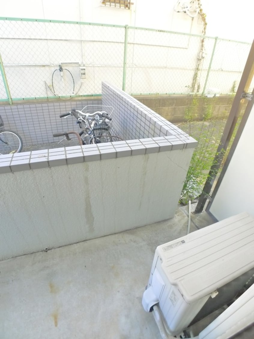 ベランダ・バルコニー ジュネス金子