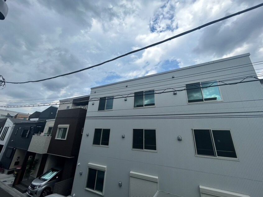 室内からの展望 ルピナス平井