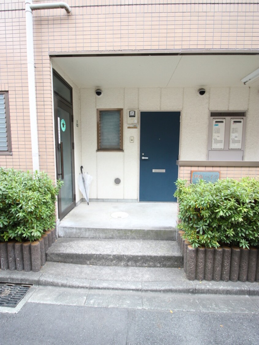 エントランス部分 伊藤ハイツ