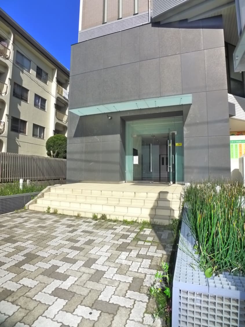 エントランス部分 ウェルネス馬橋