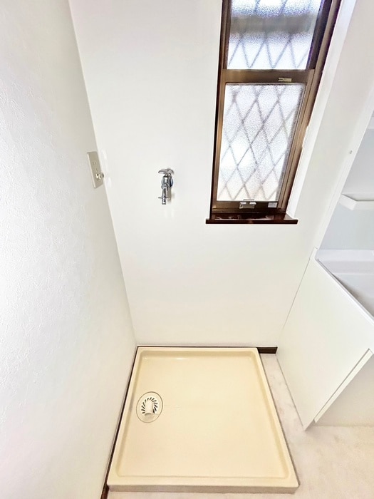 洗濯機置場 カエデハウスＢ