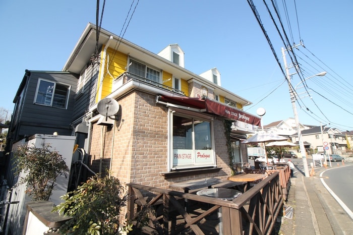 パンステージ　プロローグ(その他飲食（ファミレスなど）)まで853m カエデハウスＢ