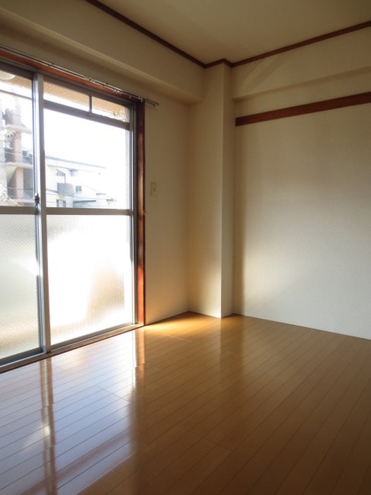居室 サンライト宮田
