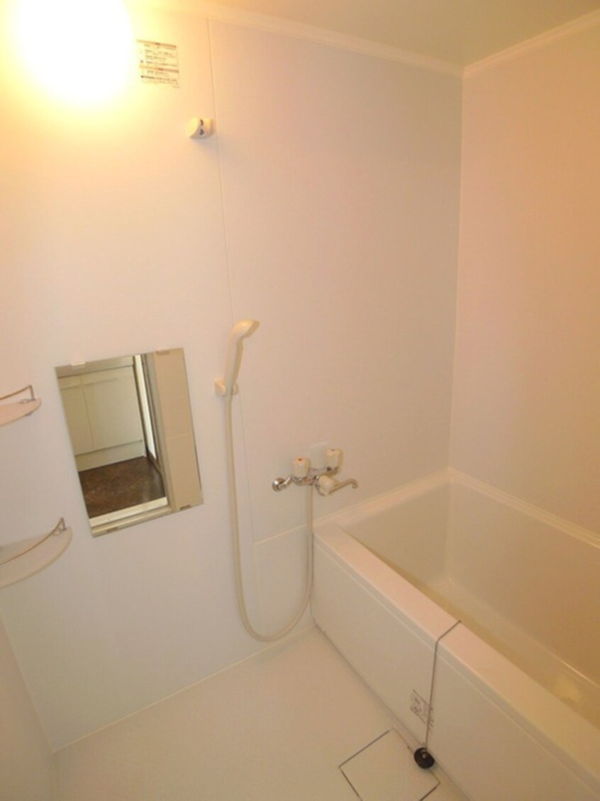 バス／シャワールーム等 サニ－コ－ト