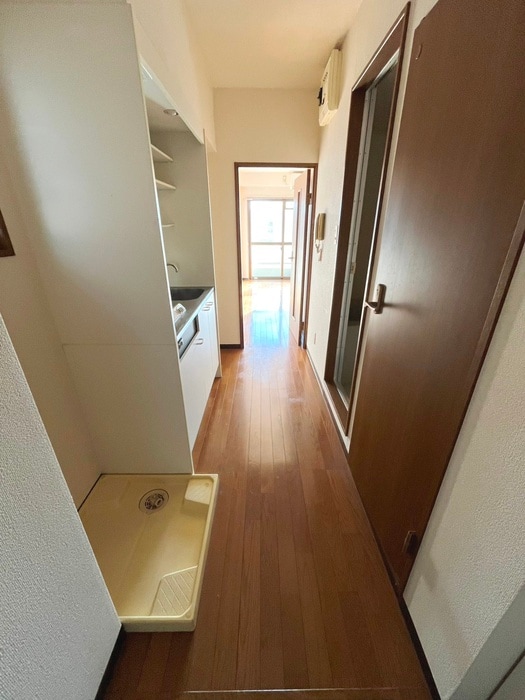 廊下 イレブンナイン