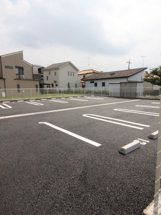 駐車場 ピースフル　ガーデン