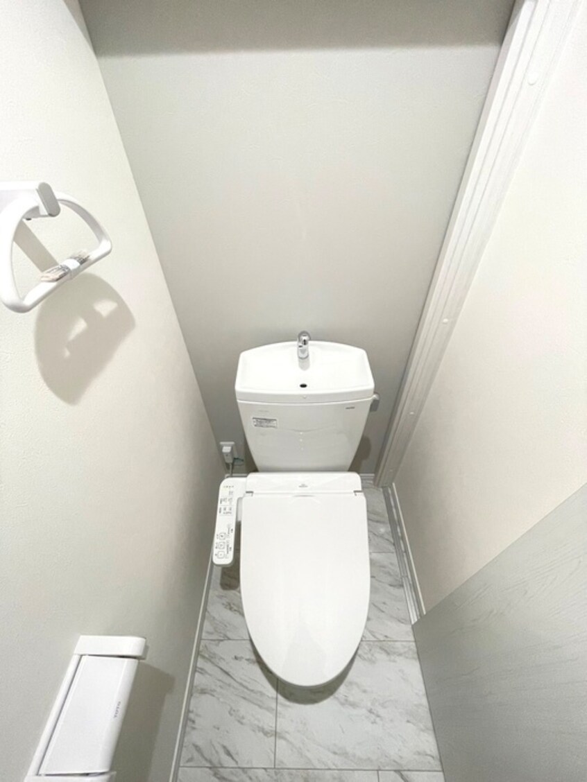 トイレ Ａｖｅｎｉｒ