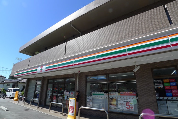 セブンイレブン(コンビニ)まで170m 第三加藤荘