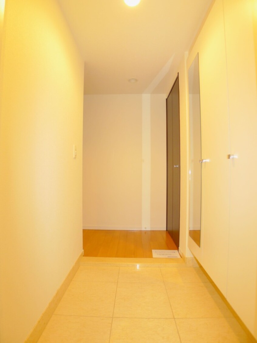 玄関 ﾛｲﾔﾙﾊﾟｰｸｽﾀﾜｰ南千住