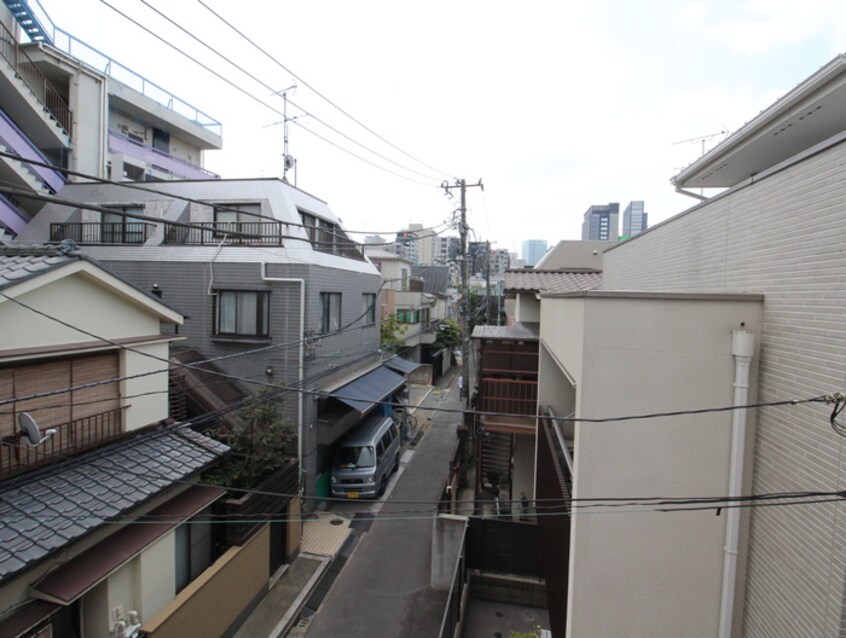 室内からの展望 ヒットビット新宿