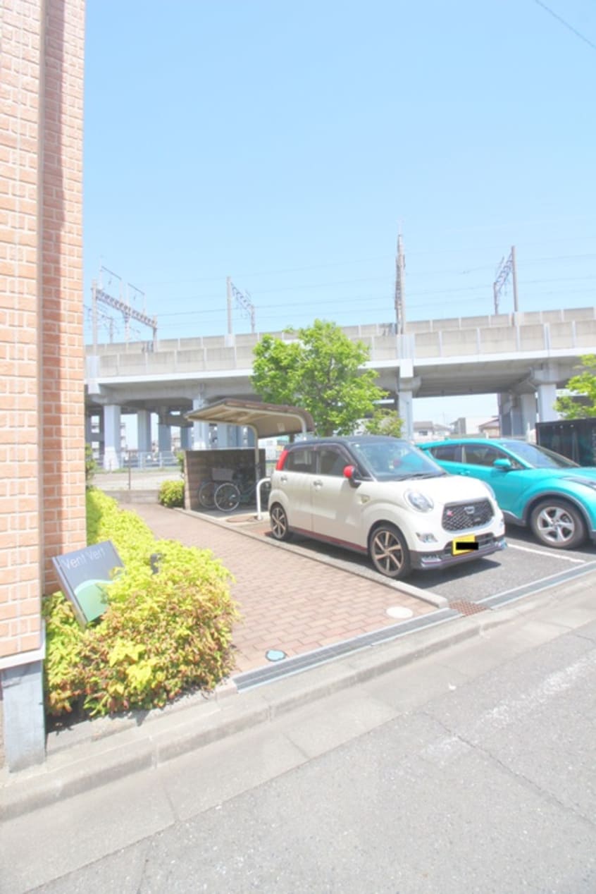 駐車場 ヴァンテ・ヴェ－ル