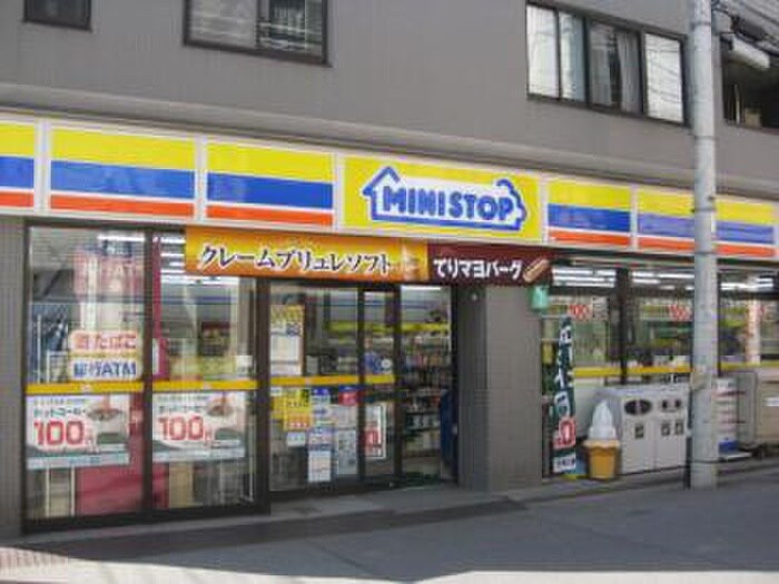 ミニストップ 松本町３丁目店(コンビニ)まで350m CLARITIA YOKOHAMA TAMMACHI