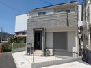 ﾌﾞﾙｰﾐﾝｸﾞﾒｿﾞﾝ越谷大里１号棟の外観