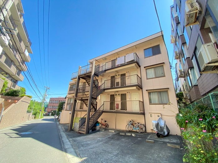 外観写真 ラ メ－ゾン デ フル－ル