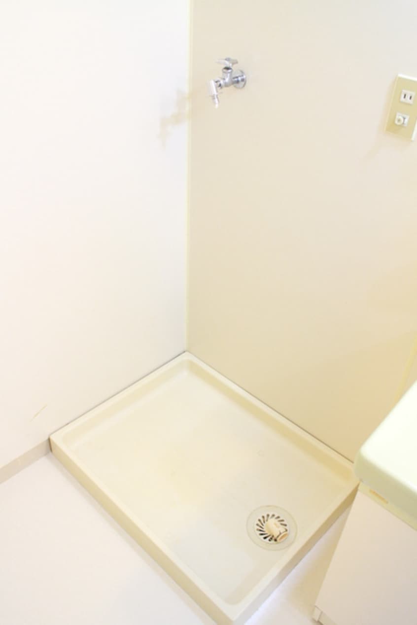 洗濯機置場 ラ メ－ゾン デ フル－ル