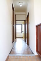 玄関 ラ メ－ゾン デ フル－ル