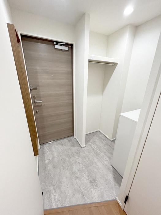 玄関 セミカ千葉寺