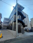 ベラルーナ春岡の外観