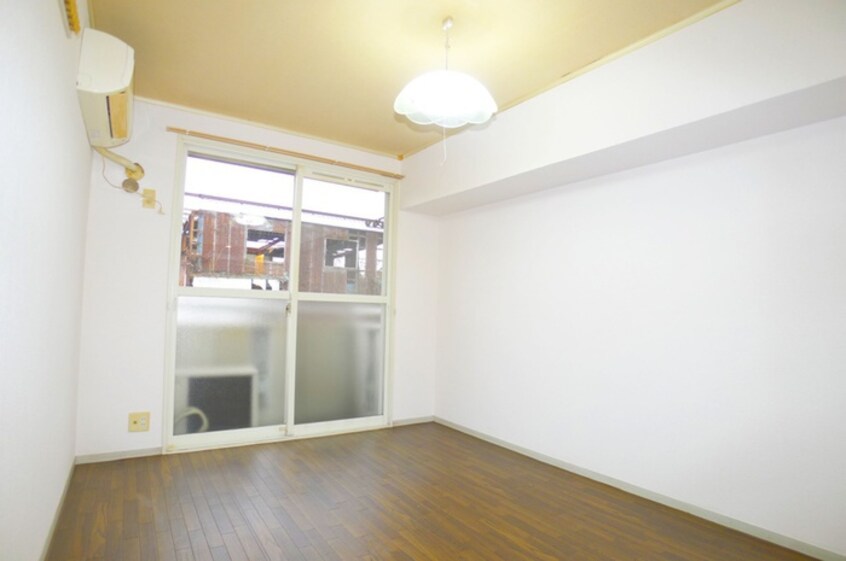 居室 ユーコーポB