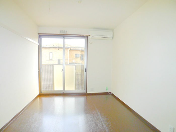 居室 メゾン　ド　アルモニー