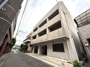 EC Square