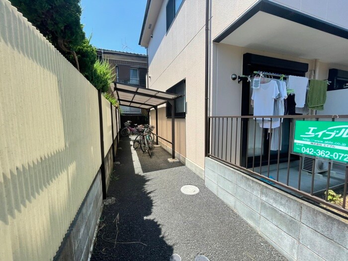 駐輪場 コ－ポソアラ