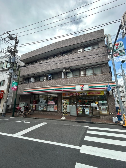 セブンイレブン(コンビニ)まで150m 宮内商事ビル
