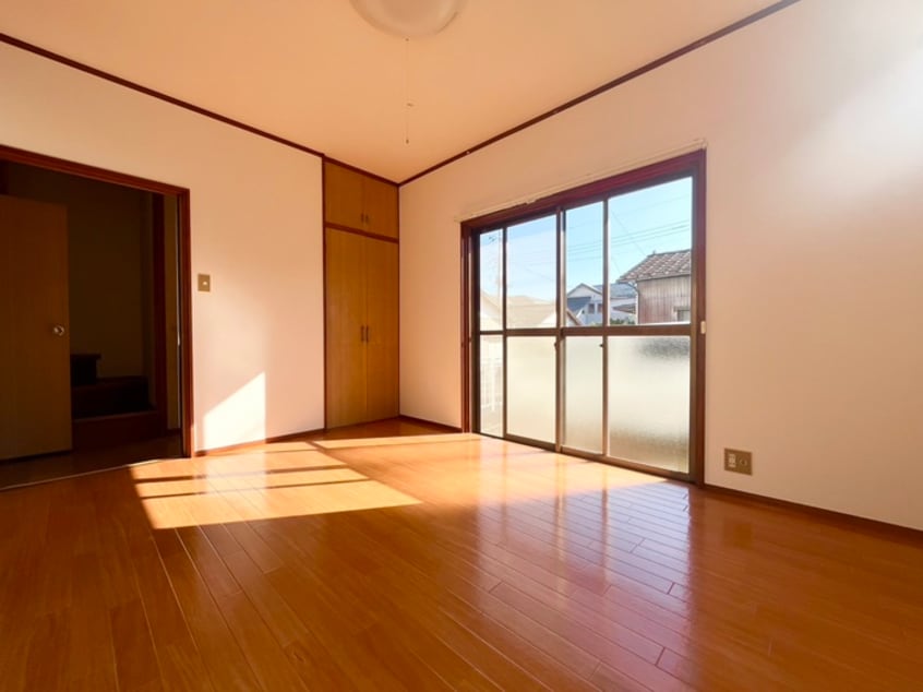 居室 中沢町テラスハウスD棟