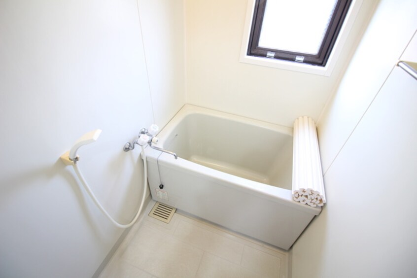 バス／シャワールーム等 エステ－トハネダ