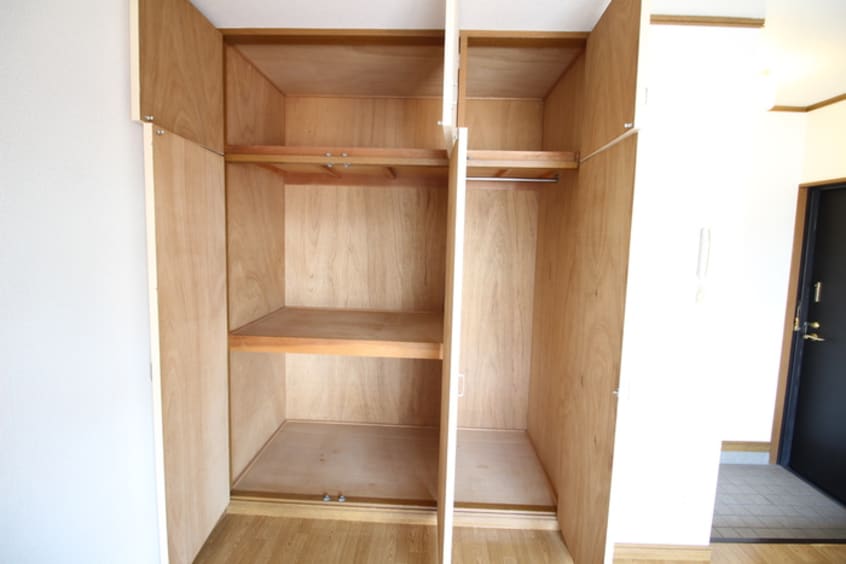 収納 エステ－トハネダ