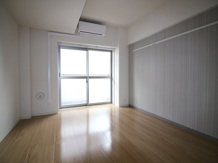 内観写真 ONZE MARINA TABATA