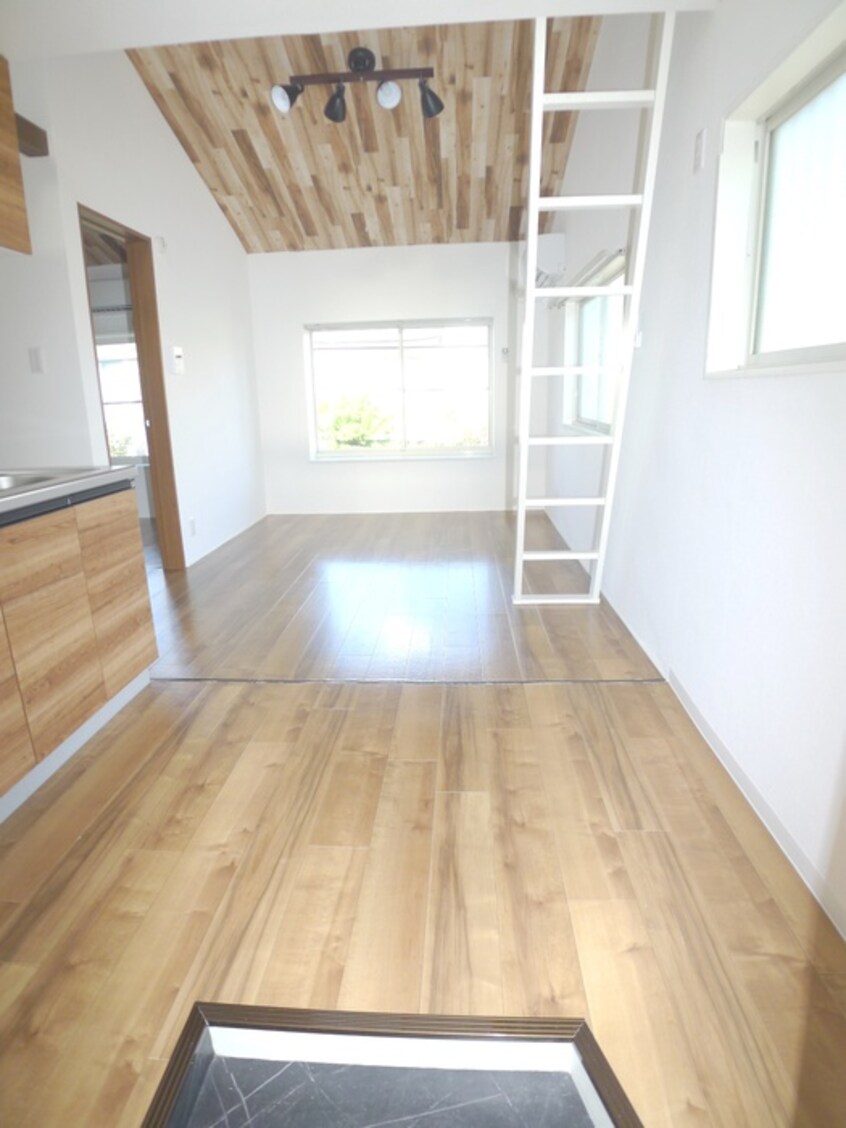 玄関 西千葉ハイリビング参番館