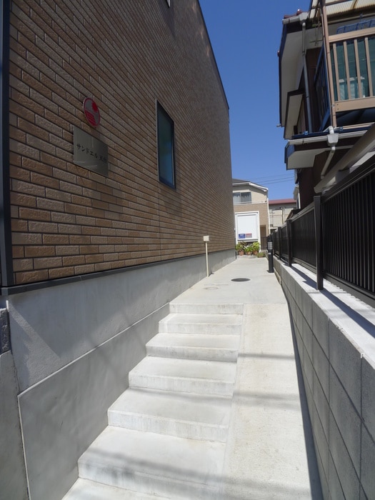 エントランス部分 サンドエル天台