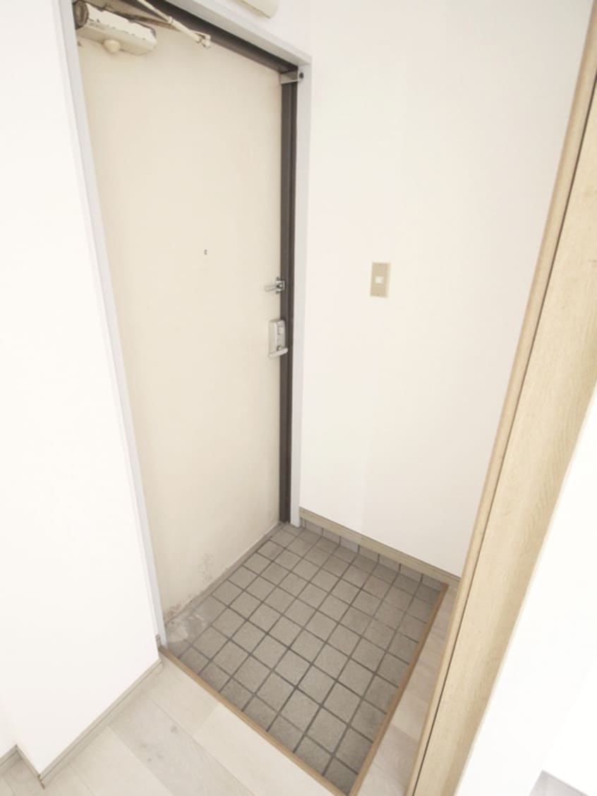 玄関 サンライズ清水