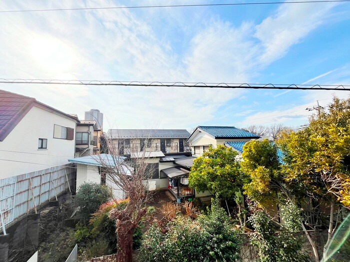 室内からの展望 香南鶴ヶ峰