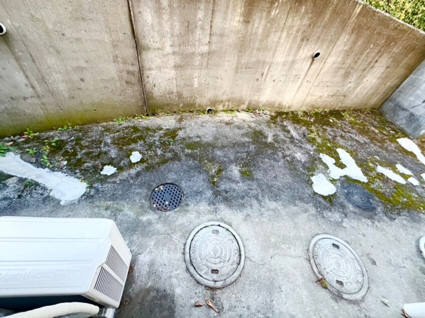 室内からの展望 香南鶴ヶ峰