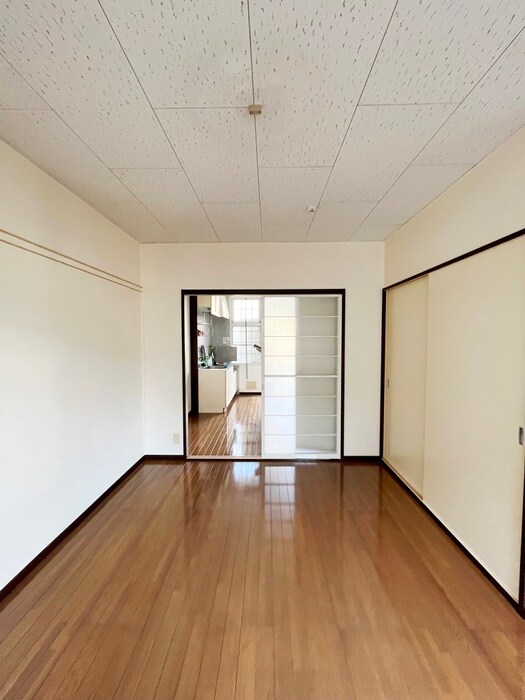 居室 パ－ルシャト－