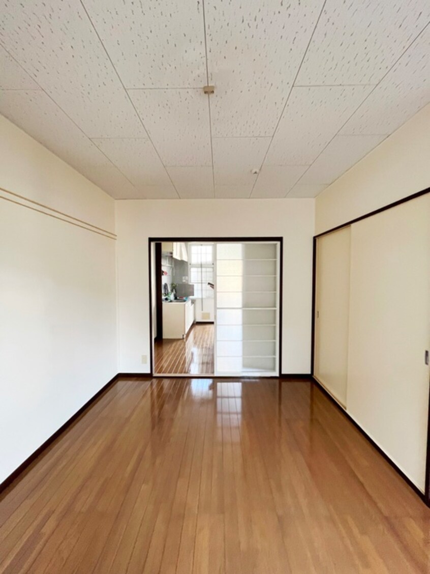 居室 パ－ルシャト－