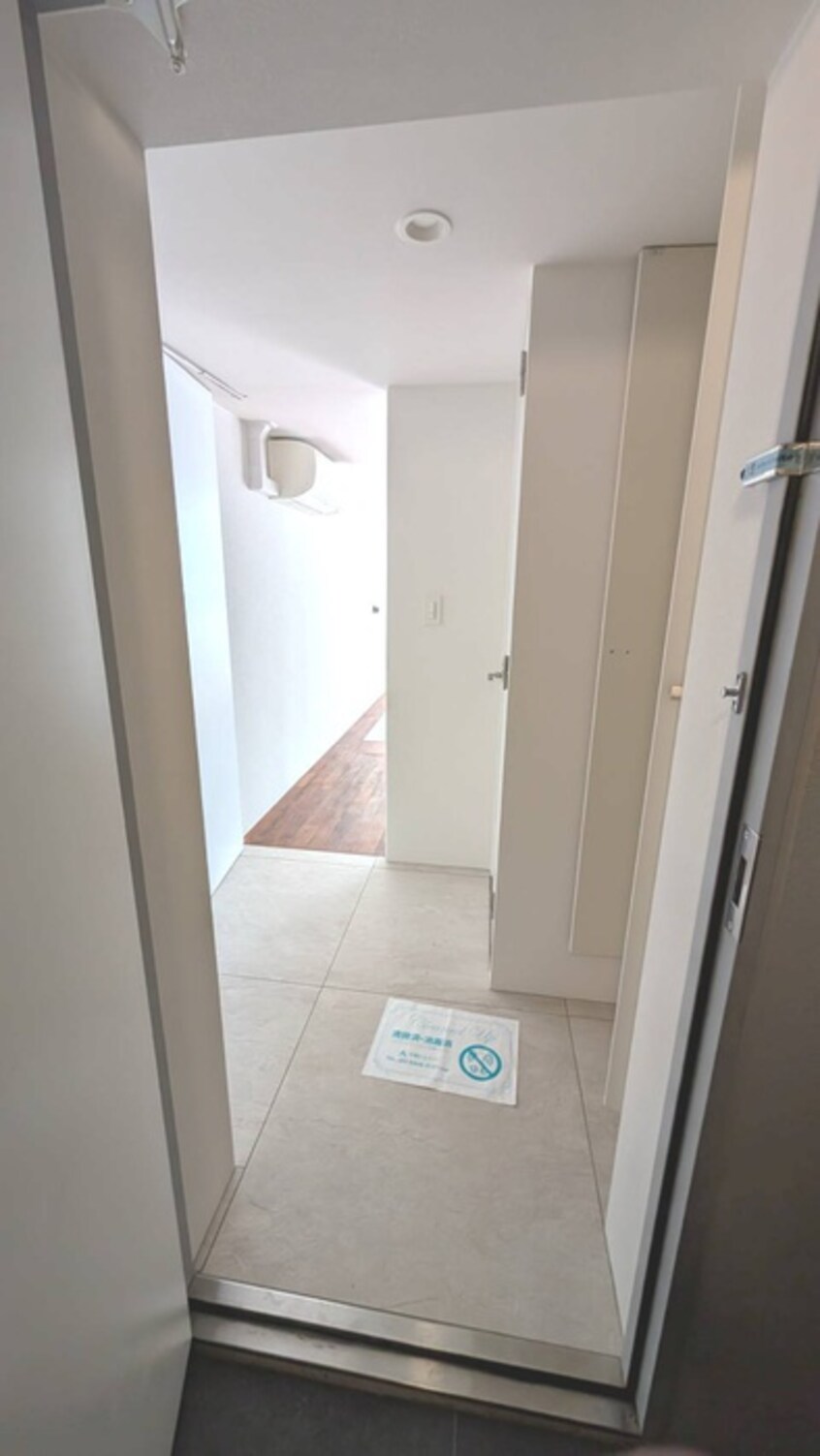 玄関 LEGALAND高円寺