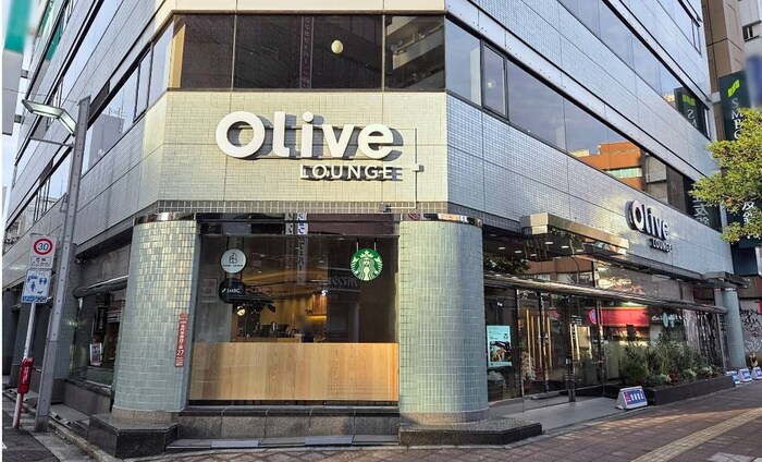 スターバックスコーヒーOliveLOUNGE高円寺店(カフェ)まで500m LEGALAND高円寺