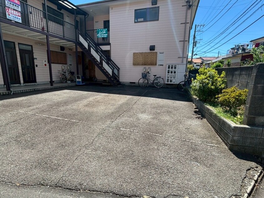 駐車場 レジデンス数沢