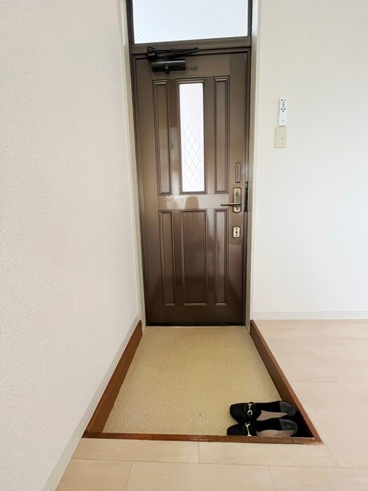 玄関 レジデンス数沢