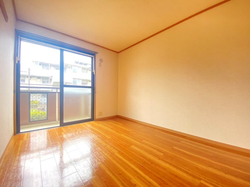 居室 サンライズ
