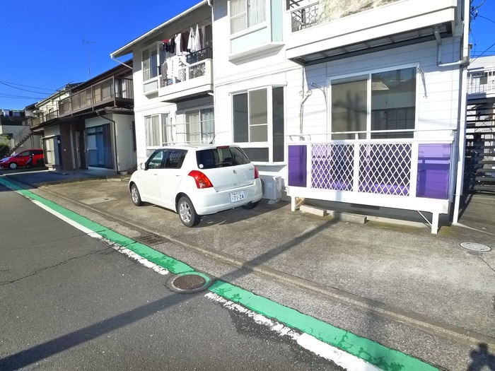 駐車場 グローリーハイツ