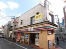 コンビニ(コンビニ)まで464m ラフィスタ墨田５丁目Ⅱ