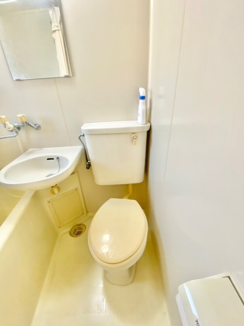 トイレ ＴＷＩＮＳ・保土ケ谷