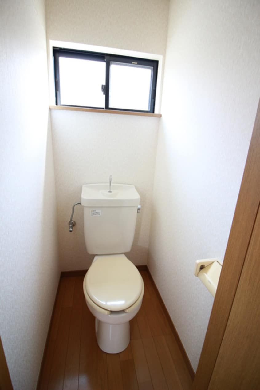 トイレ Ａ　ＦＬＡＴ