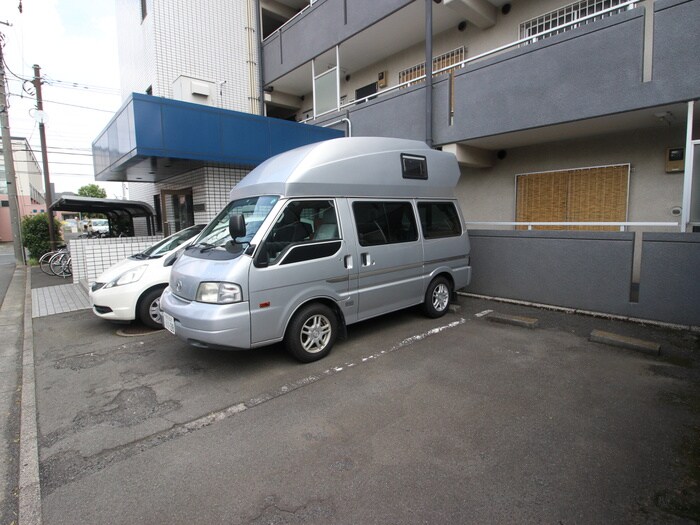 駐車場 ラリ－マンション