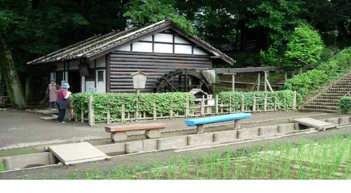 水車公園(公園)まで276m 第３貴藤ロイヤルシティ